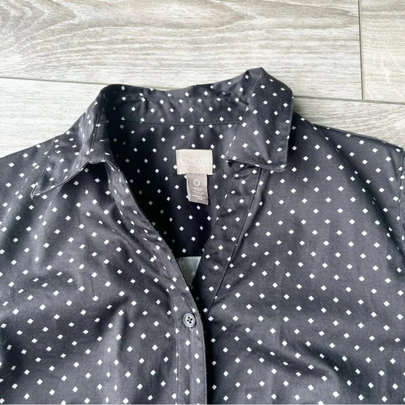 Chico’s Black Polka Dots  Stretch Button Down Shirt - Picture 5 of 13